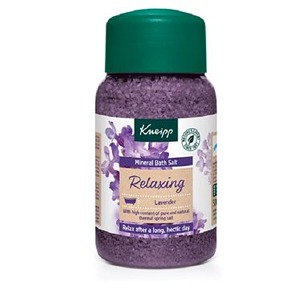 Kneipp Relaxing Lavender sůl do koupele s minerály 500 g