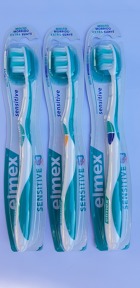 Elmex Sensitive Toothbrush ( 3 ks ) - Velmi měkký zubní kartáček